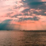 الأجواء الرائعة فى مدينة سيهانوكفيل الساحلية