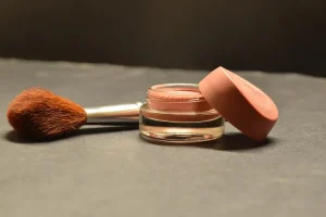 أنواع البشرة والعناية بها