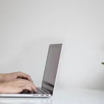 صورة لمخترع أول كمبيوتر في العالم كونراد زوس