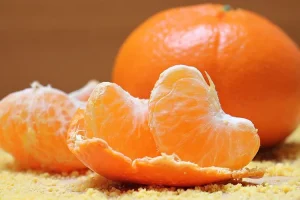 صورة توضح فوائد وأضرار الفيتامينات