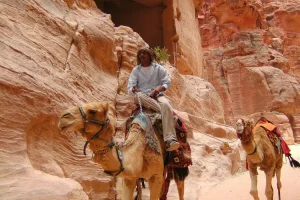 مدينة البتراء من عجائب الدنيا السبع الجديدة