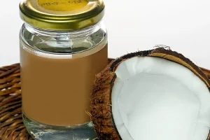 زيت جوز الهند للعناية بالبشرة