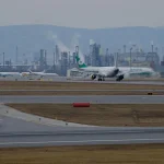 مطار فيينا الدولي