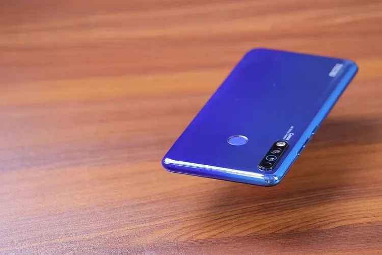 مواصفات و اسعار زت بليد جي ZTE Blade G V880G