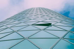 ناطحة سحاب على شكل هلال