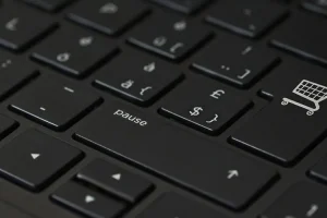 مواقع التسوق عبر الإنترنت