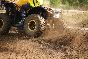 مرسيدس G63 6X6