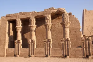 صورة لمدينة هيركولانيوم القديمة