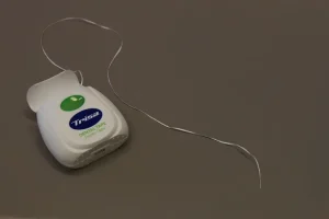 تبييض الأسنان