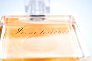 عطور نسائية فاخرة