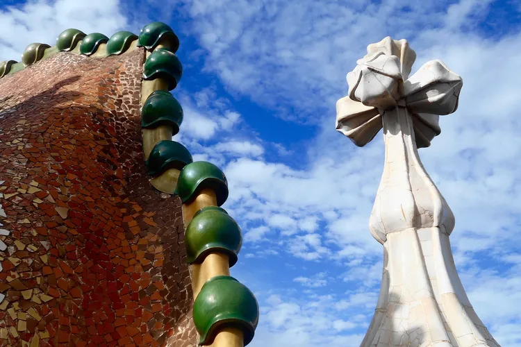 Gaudi’s Famous Lizard
