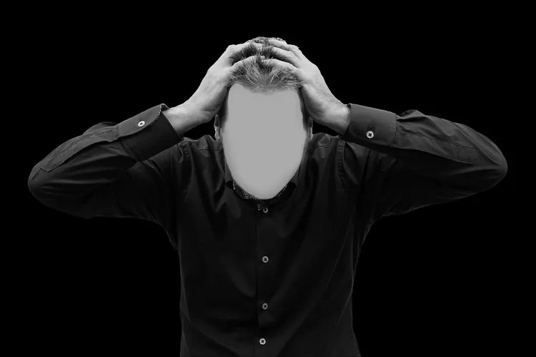 كيس الشعر الناسور العصعصي