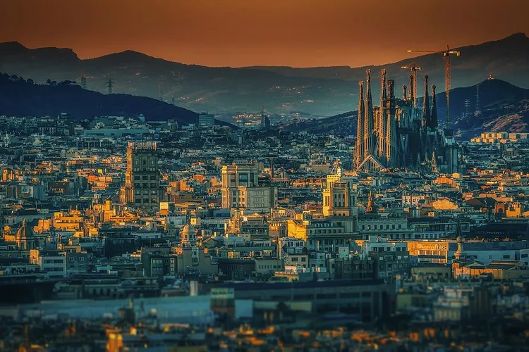 مدينة برشلونة الاسبانية