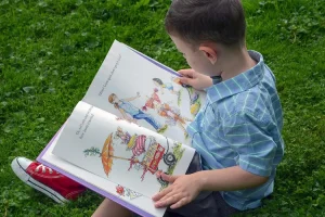 صباح ديبي تفوز بجائزة أفضل كتاب عربي للطفل
