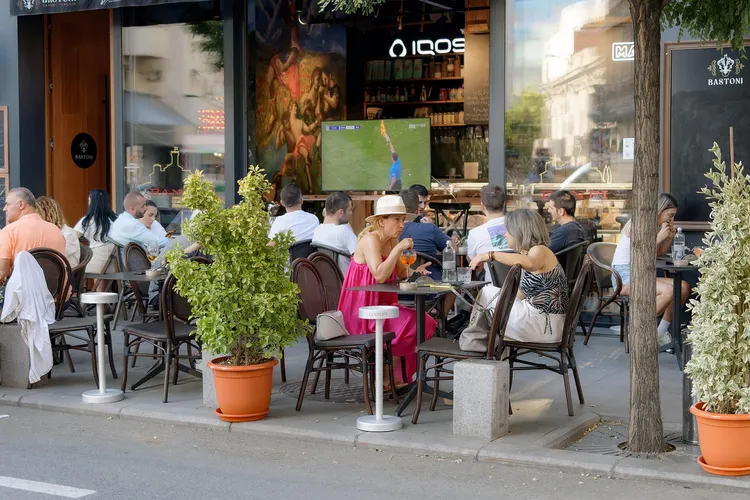 مطعم كشري ستريت