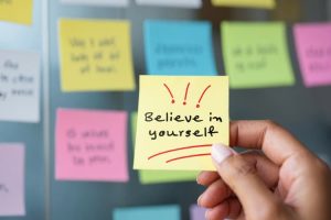 عبارات محفزة عن الطموح والثقة بالذات