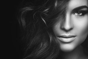 أسرار الأنوثة الطاغية التي تذيب قلب الرجل