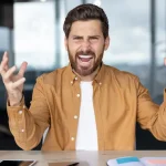 كيف تتعامل مع من يحاول احباطك