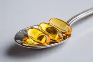 متى ينصح اخذ فيتامين اوميغا 3