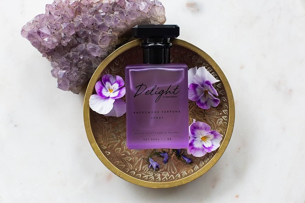RawChemistry Delight Pheromone Perfume