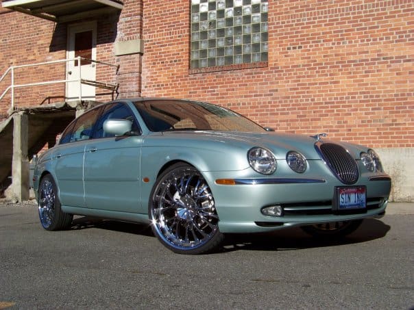جاكوار X-type
