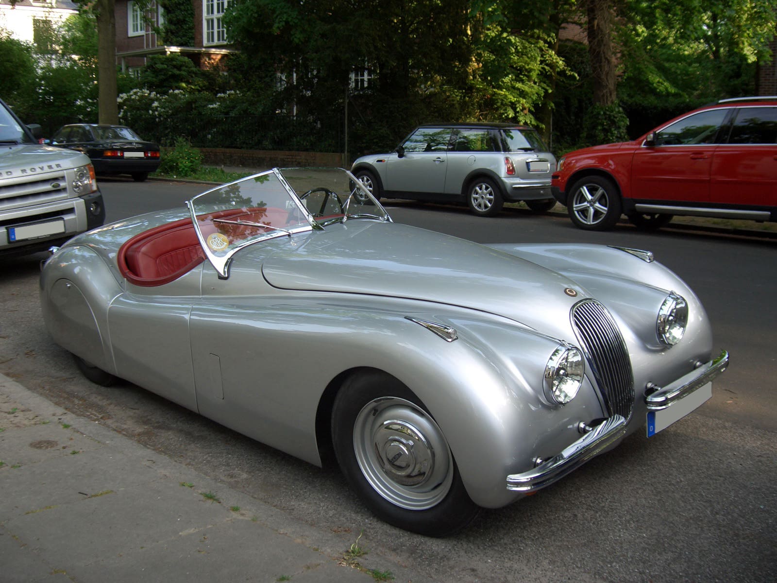 جاكوار XK120