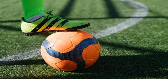 أفضل لاعب في التاريخ حسب تصنيف الفيفا