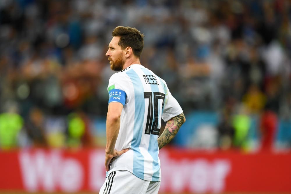 أفضل لاعب في التاريخ حسب تصنيف الفيفا