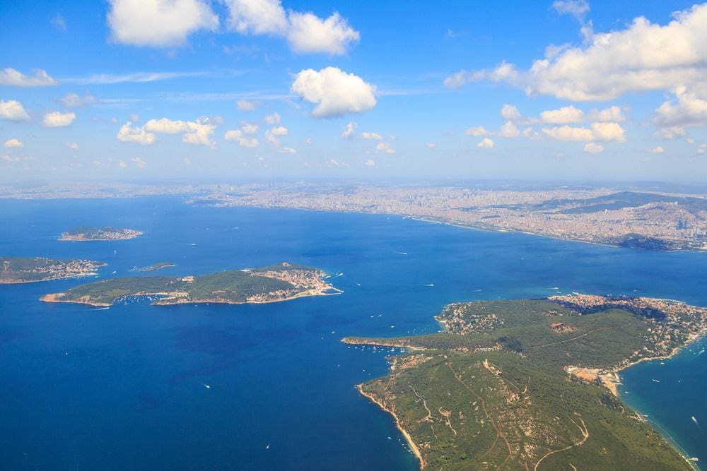 جزر الأميرات من السماء