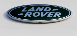معنى كلمة Land Rover .. الشعار الأشهر في السيارات الأوروبية