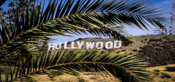 معنى كلمة  Hollywood