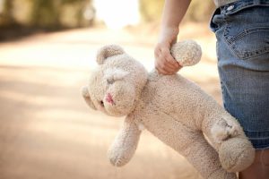 مقدمة عن اليتيم للاذاعة المدرسية