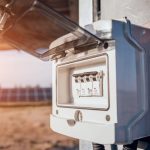 عداد 70 امبير الجهد الجديد كم يشغل مكيف