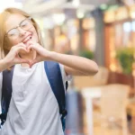 إذاعة عن العودة الى المدارس بكامل فقراته