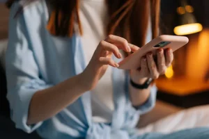 كابشن ماتشينج 100 عبارة ملهمة وجذابة لمواقع التواصل