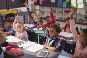 كيف تعالج الفروقات الفردية داخل الصف بطرق فعالة وحديثة