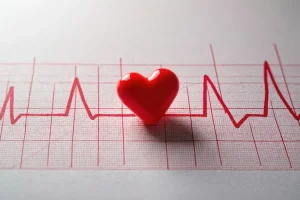 هل 80 نبضة في الدقيقة طبيعي؟ دليل شامل لصحة القلب