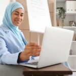 من وضع اول قواعد النحو العربي