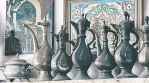 تأثيرات التعتيق الجمالية على الخشب القديم